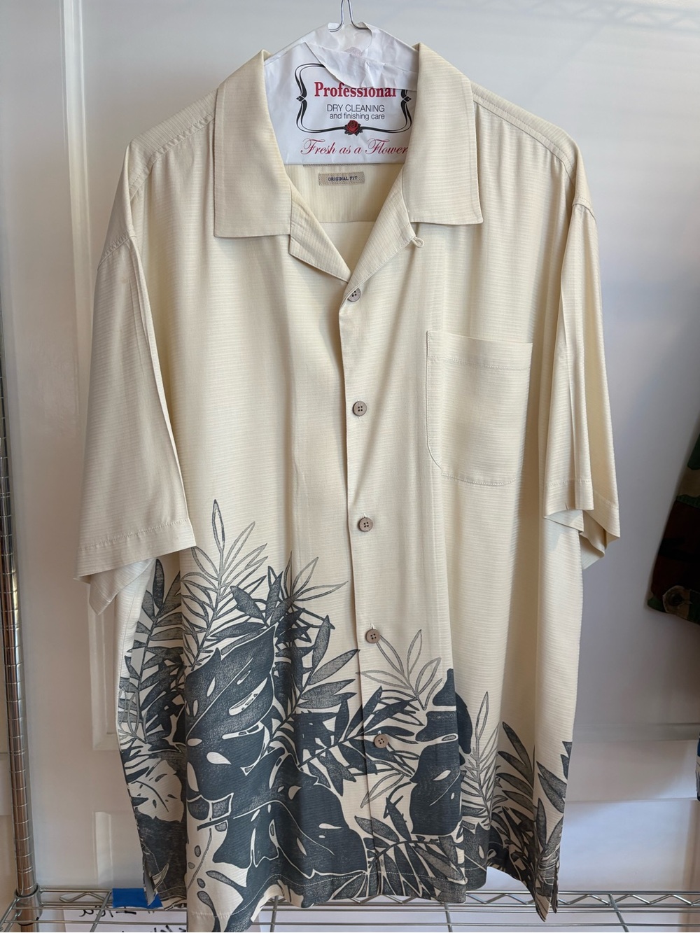 Tommy Bahama 100% Silk Cream Button Down
